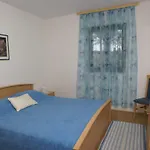 By The Sea Mirca, Brac - 2902 Apartment Supetar